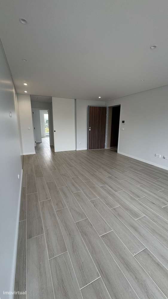 T2 Novo nunca habitado em Leiria  ao lado do Hospital - Grande imagem: 4/13