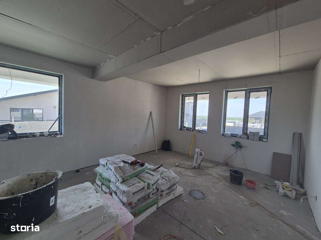 Casa 4 camere Berceni - Str Miorita 160 mp-10