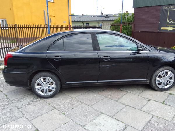 Toyota Avensis 2.0 D-4D Premium - 6