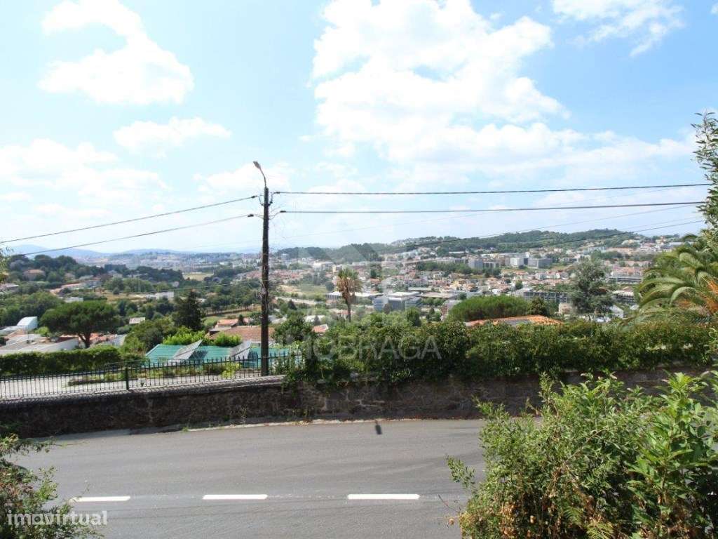 Terreno para Construção de Moradia Individual | Tenões - Braga-30