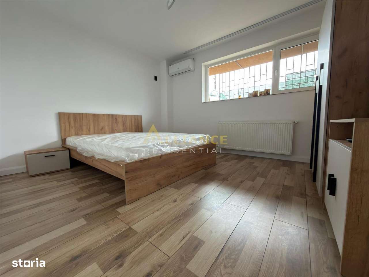 Garsoniera gata de mutare-3