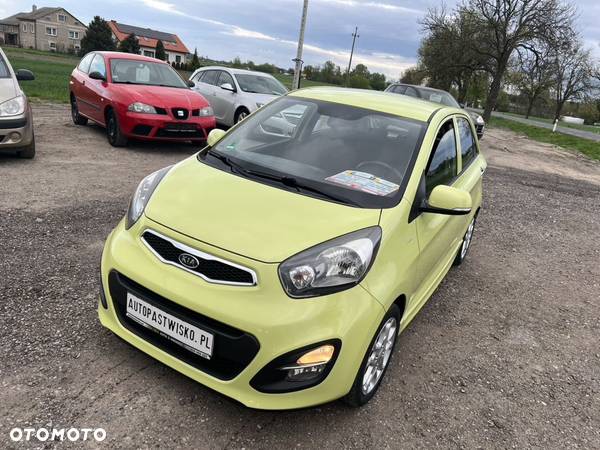 Kia Picanto - 10