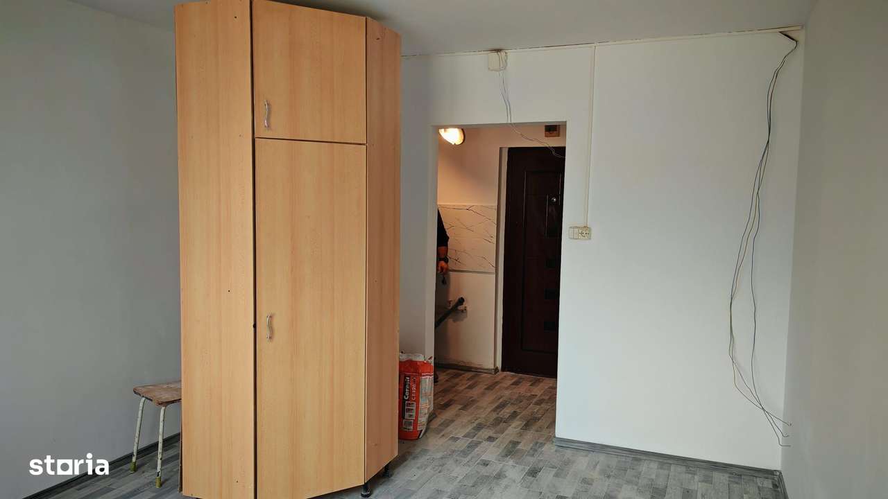 Garsoniera 22 mp,transformata din camera de camin,recent renovata.-6