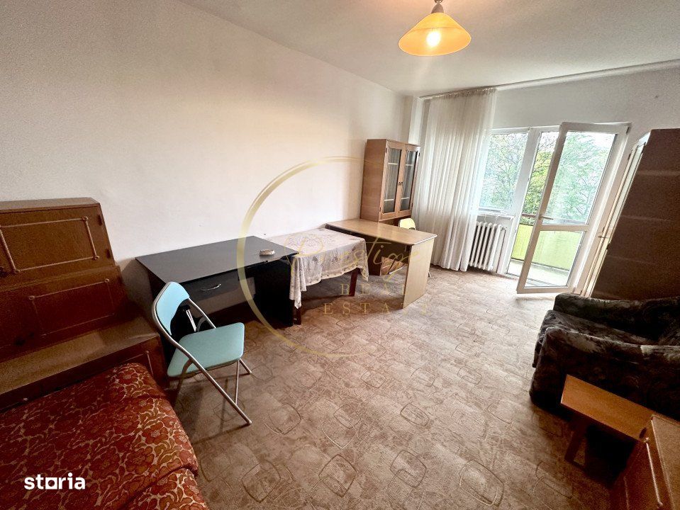 Apartament 2 camere | decomandat | balcon | etaj intermediar | Piata Z