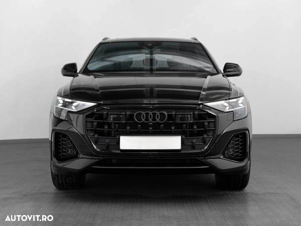 Audi Q8 3.0 55 TFSI quattro Tiptronic - 4