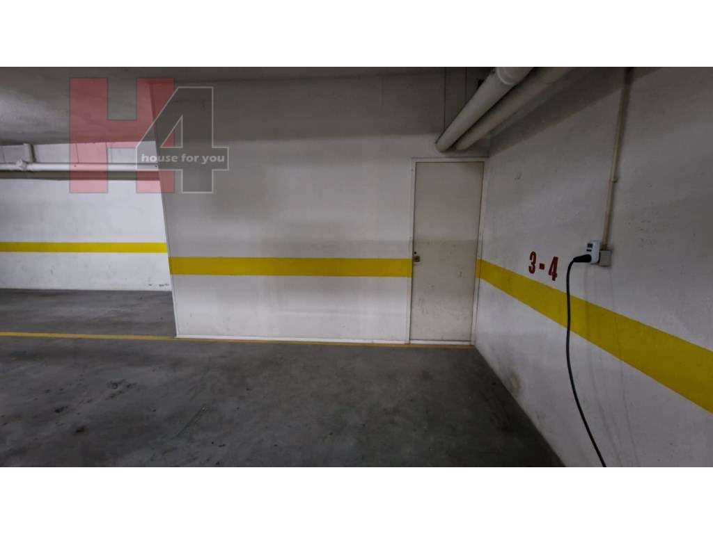 Apartamento T3 Colinas Cruzeiro com 150 m² e 4 lugares de parqueamento-30