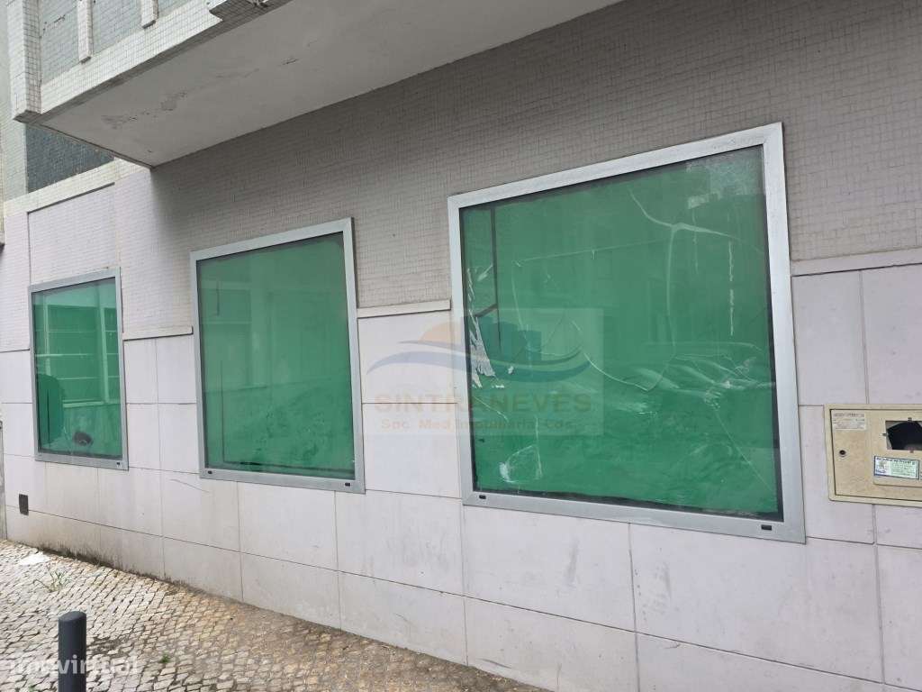 Armazém com 165 m² | Excelente Luz Natural | Próximo da Estação - Grande imagem: 2/11