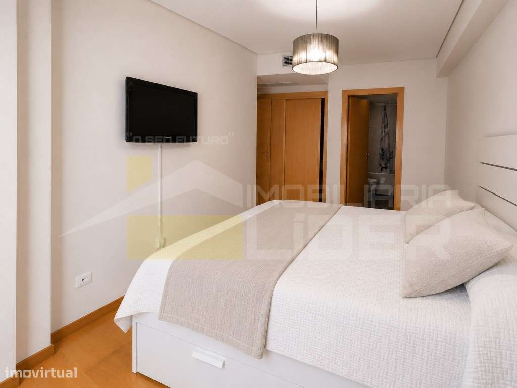 Apartamento T3 com Suíte, em Camarate, Lisboa.-15