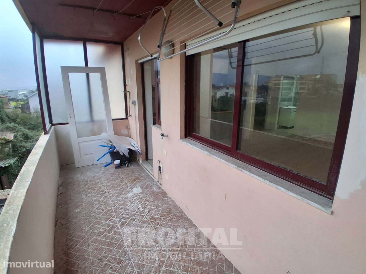 Apartamento T2 em Fase Final de Remodelação | Duas Frentes | Rio Tinto-15