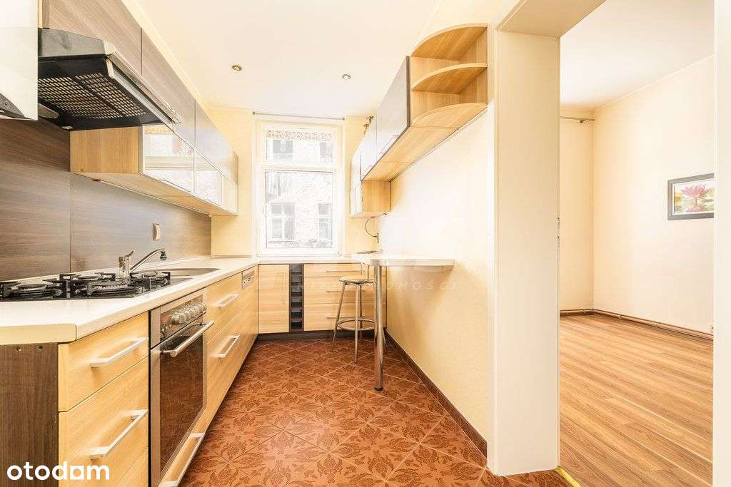 2/3 pok niepodal Wałów parter super na biuro-5