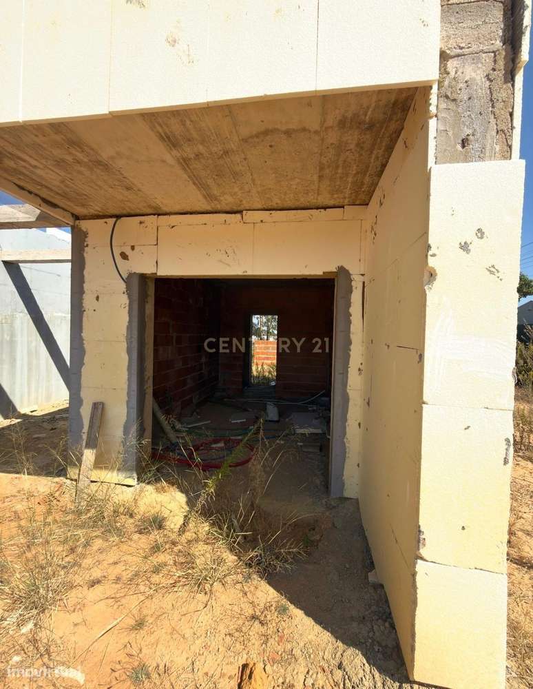 Moderna Moradia T3 em Fernão Ferro, Seixal-8
