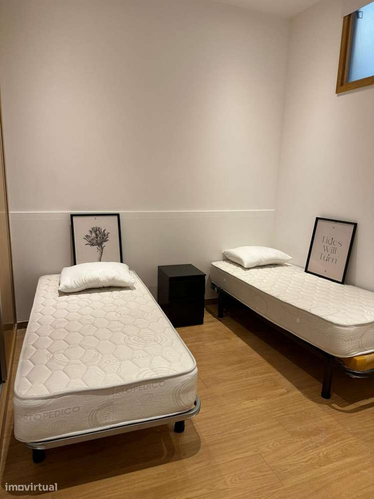 Apartamento com 1 quartos - localizado em Santo Ildefonso Porto - Grande imagem: 3/10