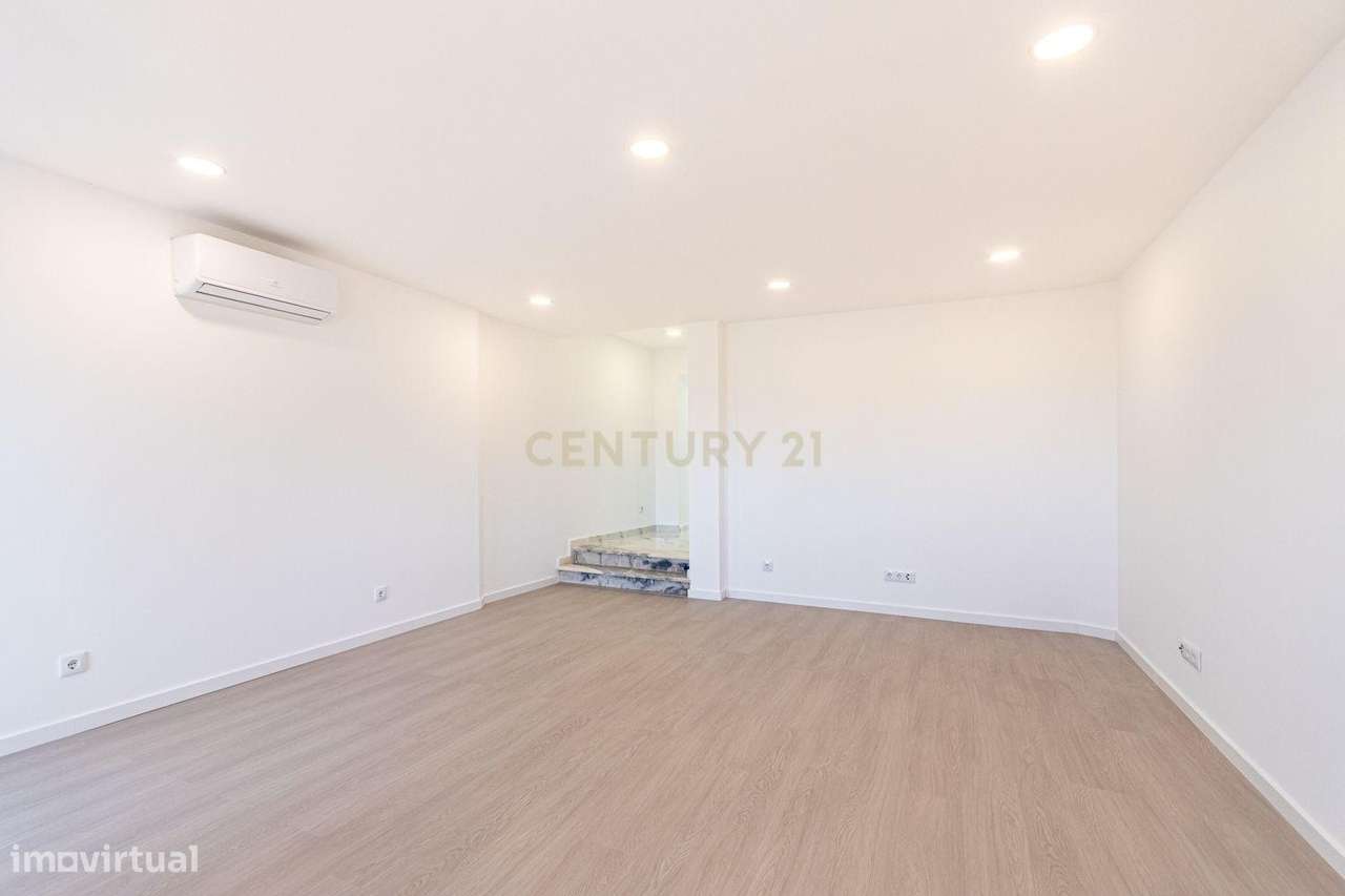 Moradia de charme totalmente renovada com vista aberta sobre vinhas e-14