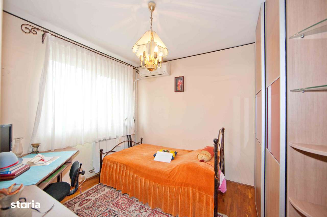 3 camere stradal pe Bulevardul Tineretului vizavi de parc langa metrou-5