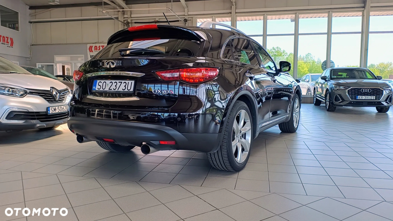 Infiniti QX70 3.0d S Premium - 6