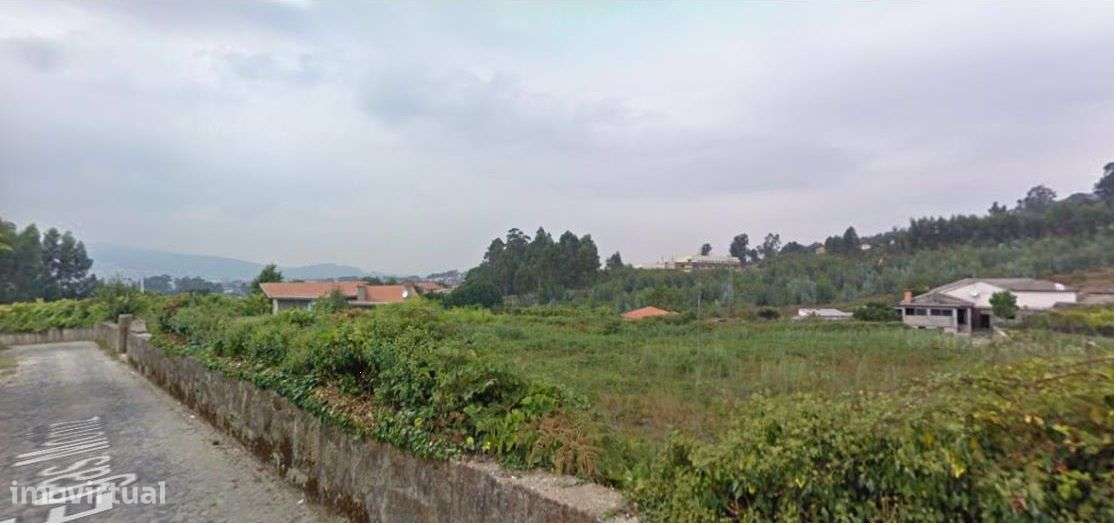 Oferta da Escritura e Registo - Terreno em Lordelo - Grande imagem: 4/4