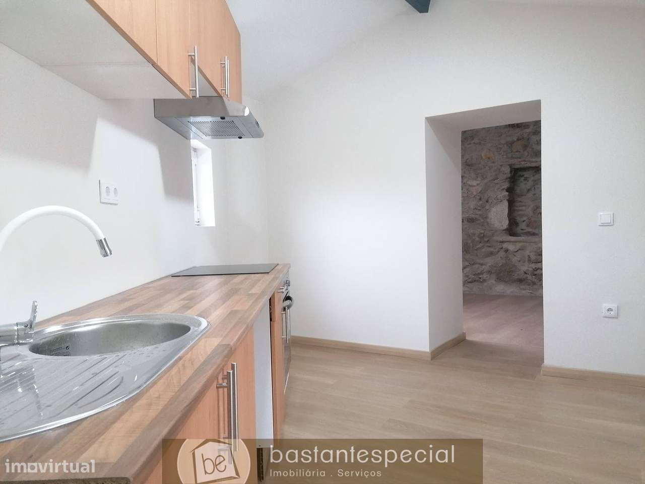 Moradia Bi-Familiar Ferreiros - Palmaz - Grande imagem: 4/29