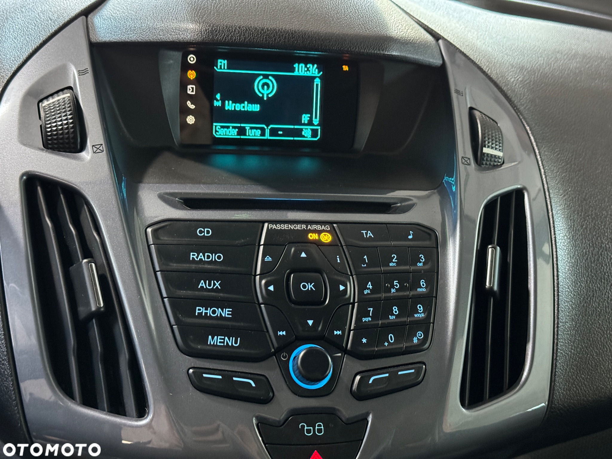 Ford Tourneo Connect 1.0 EcoBoost Start-Stop Titanium - 25