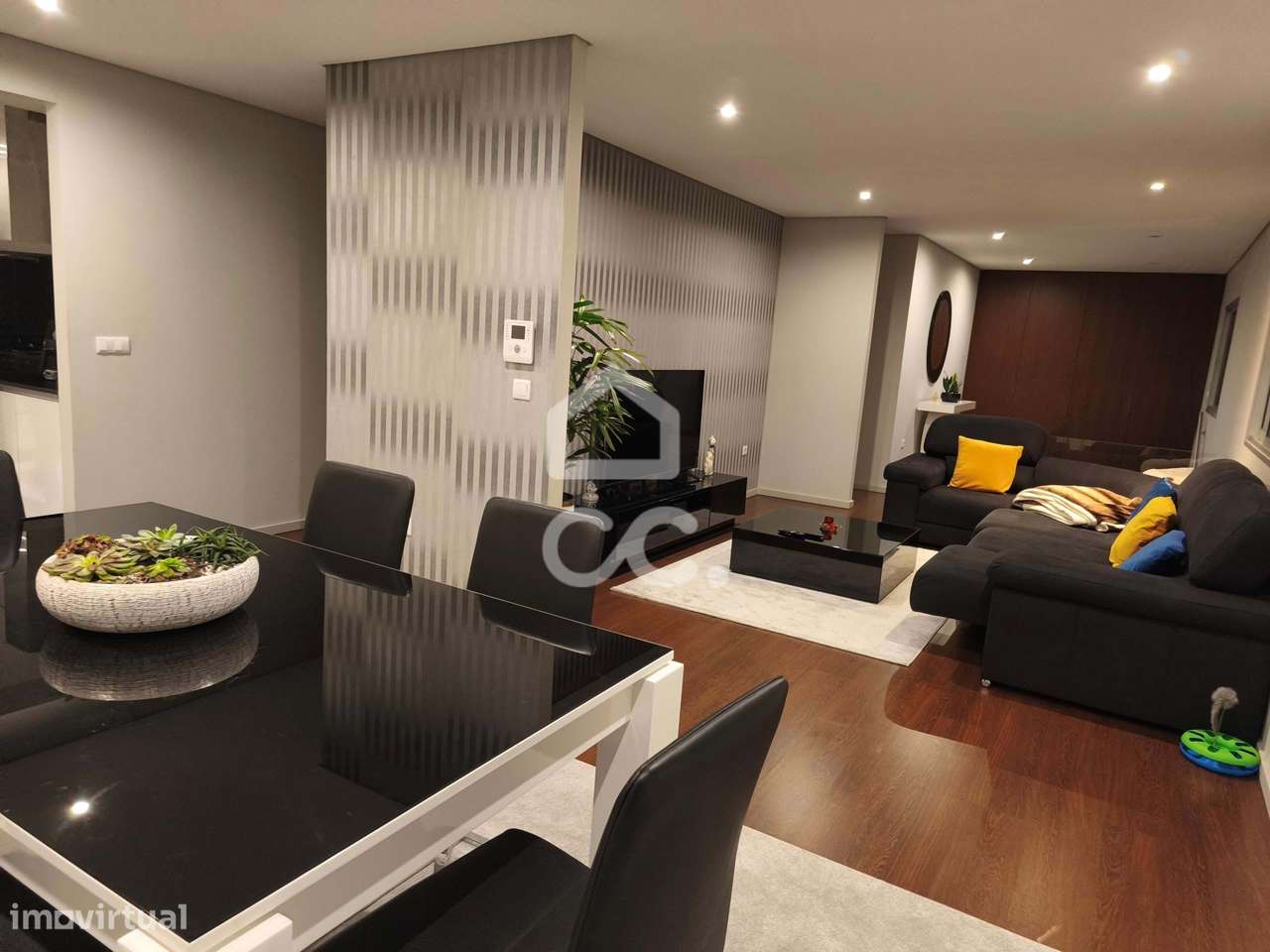 Andar Moradia em Conde - Guimarães - Grande imagem: 5/21