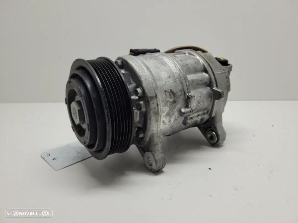 Compressor de AC BMW 1/2/3/4 F20/F30/F36 REF: 9299329 - 1