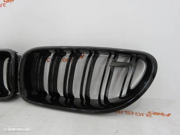 Grelhas Bmw F12/F13 2011+ Duplas em preto brilhante - 3