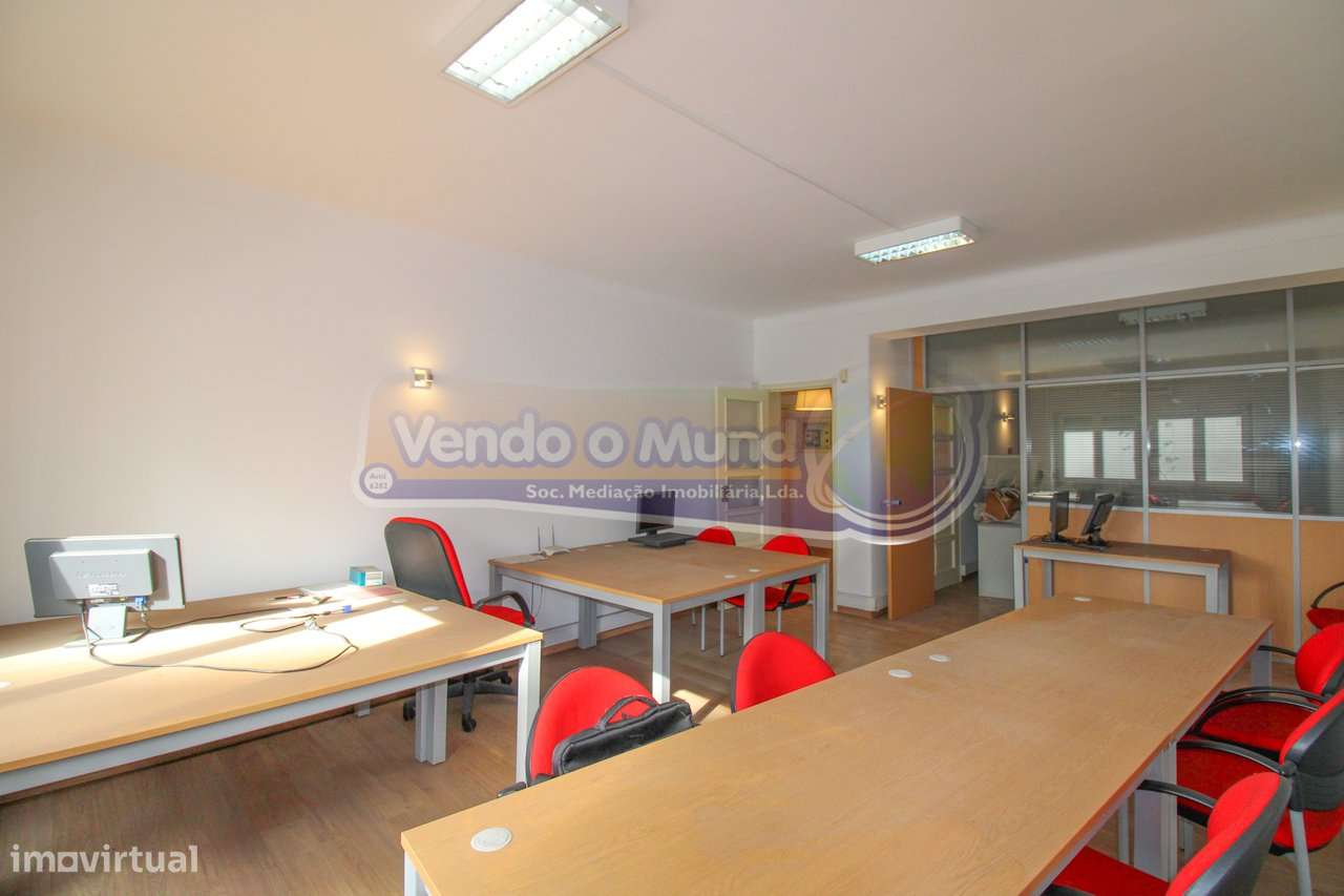 Escritório com projeto de T1 em Lisboa (LXLX003) - Grande imagem: 5/15