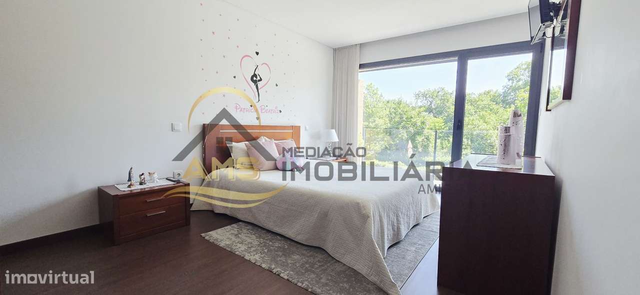 MORADIA PARA VENDA SEMI-NOVA-30