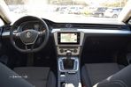 VW Passat 1.6 TDI Confortline - 44