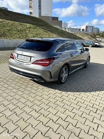 Mercedes-Benz CLA Shooting Brake 200 d 4Matic 7G-DCT AMG Line - 11