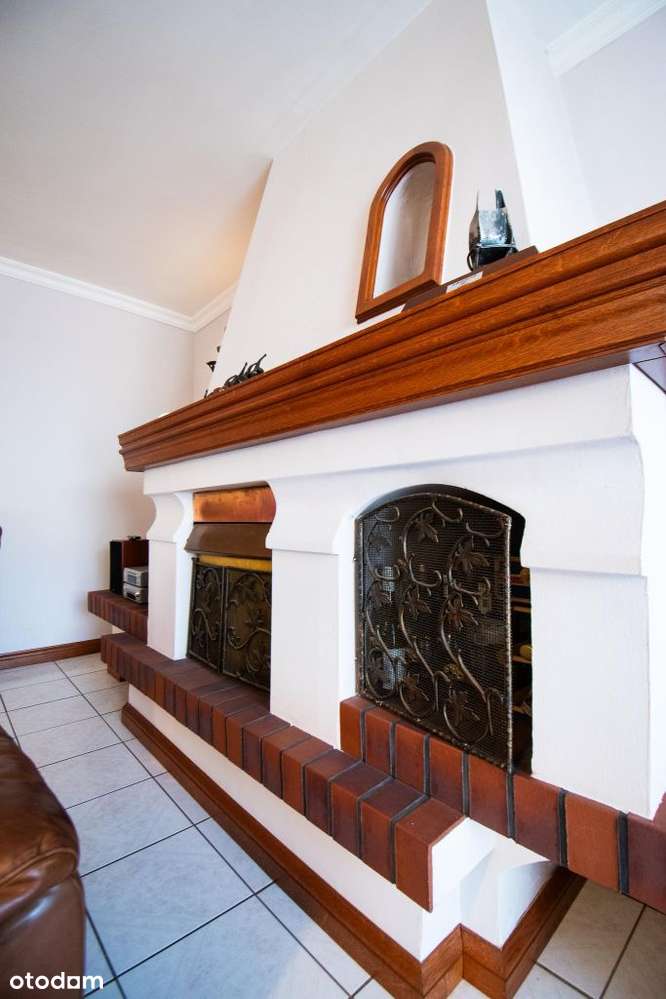 Bardzo zadbany, z dużym garażem, bez prowizji-7