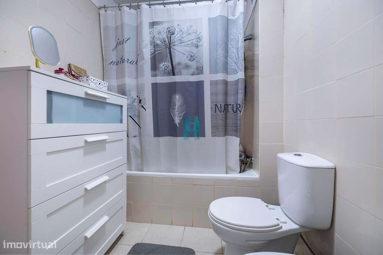 Apartamento T3 com arrecadação em Portimão-13