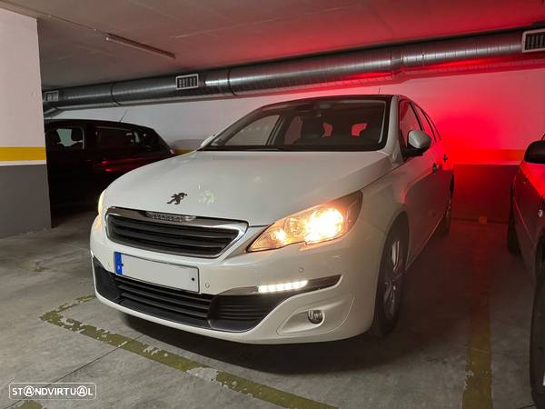 Peugeot 308 SW 1.6 BlueHDi Style - 25