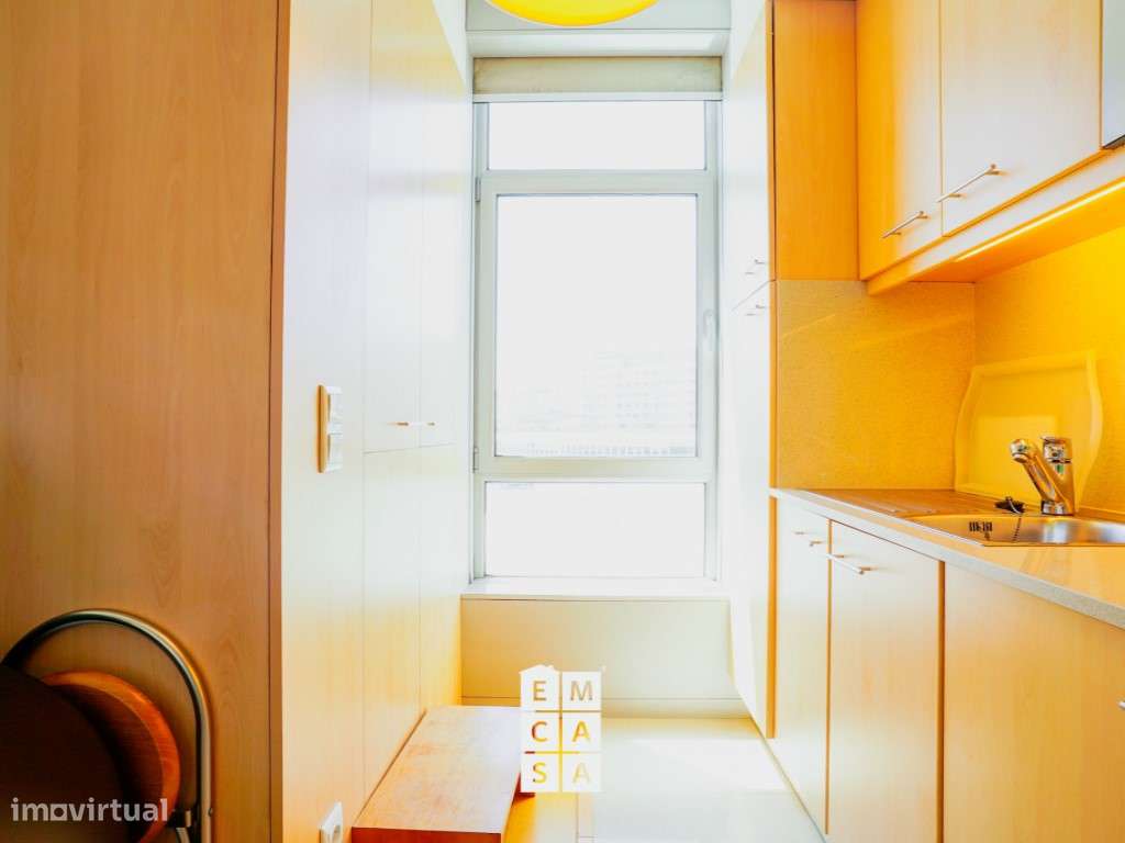 Estúdio no Porto - Grande imagem: 4/25