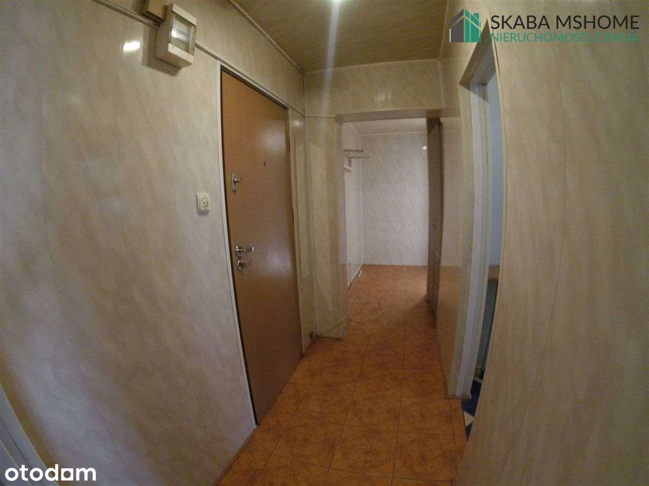 Na sprzedaż 3-pokojowe mieszkanie do remontu-11