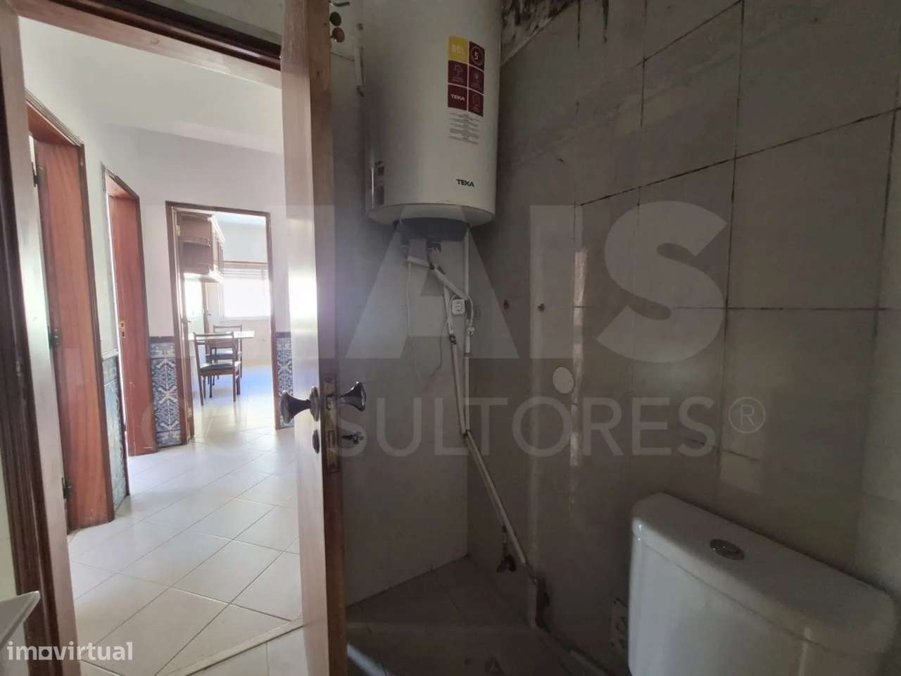 Apartamento de 3 Assoalhadas com Varanda na Serra da Mina-12