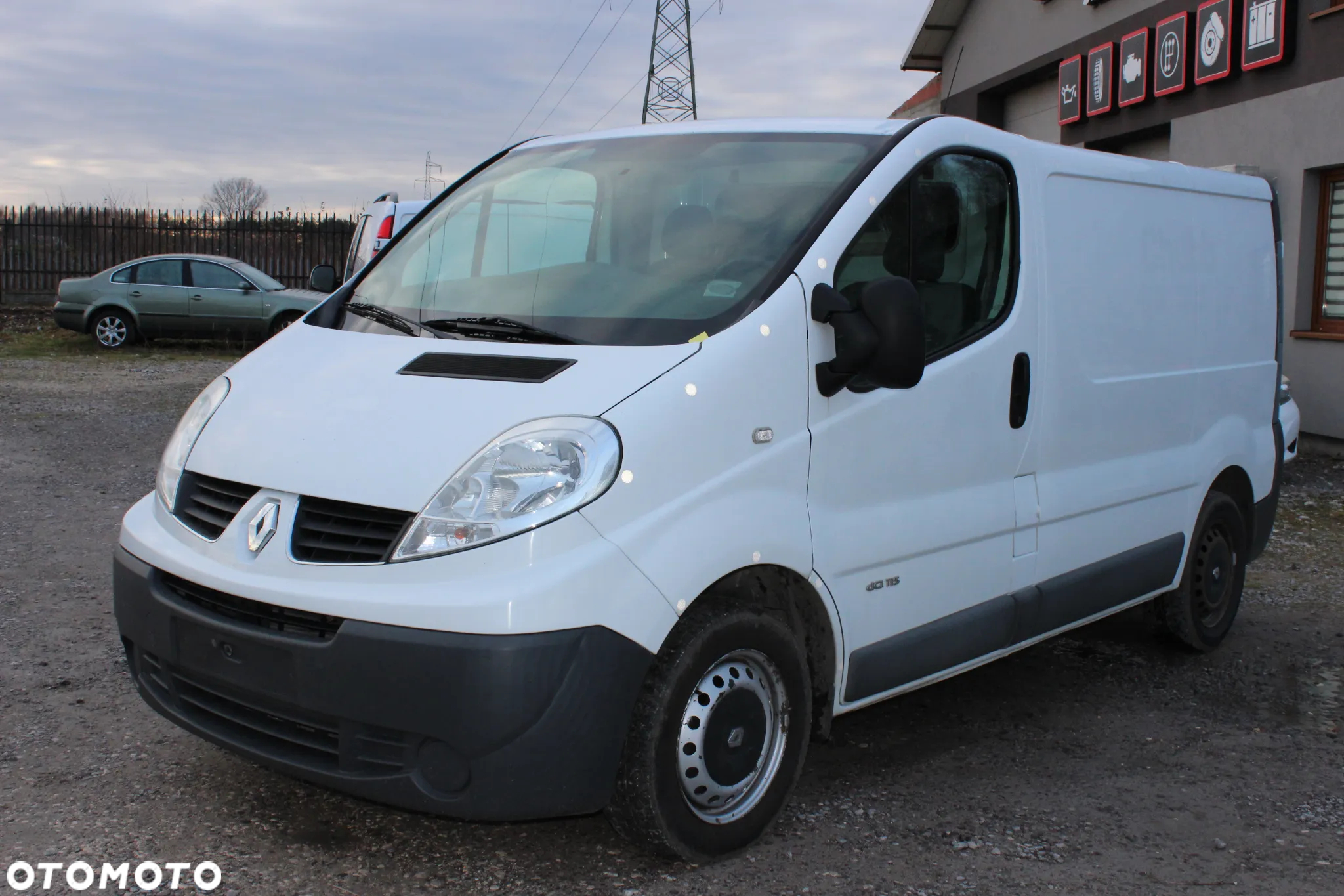 Renault Trafic - 2