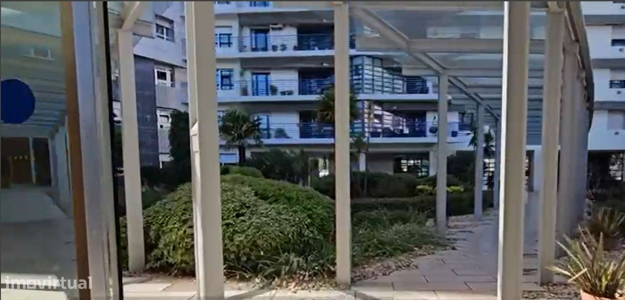 Apartamento T3 Torres de Lisboa-6