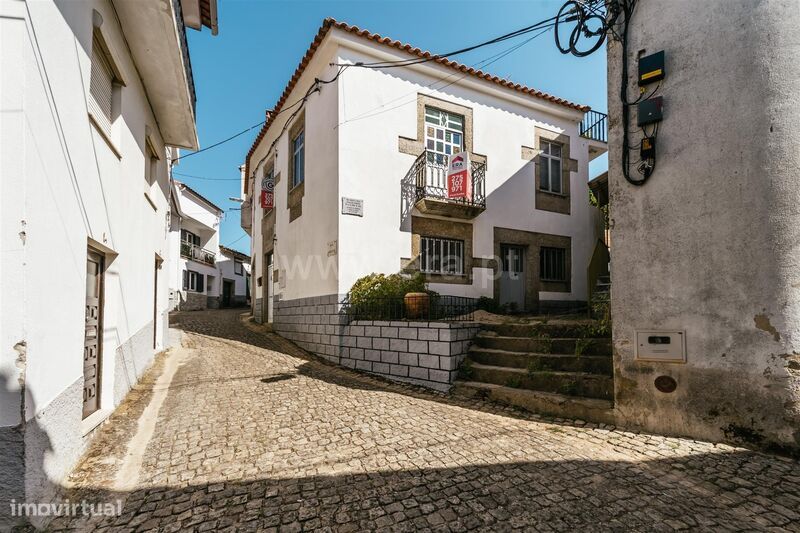 Moradia Geminada T4 / Fundão, Souto da Casa - Grande imagem: 1/20