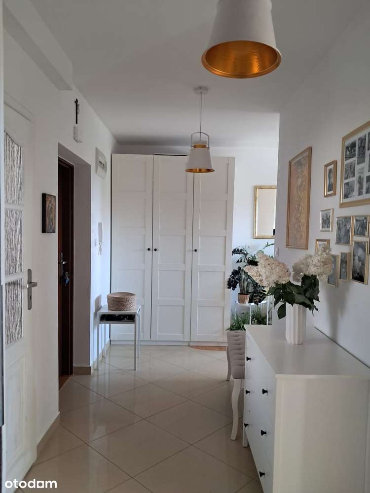 Nowa cena! Bezpośrednio! - przestronne, widne, dwupokojowe mieszkanie - Pełny obrazek: 4/17