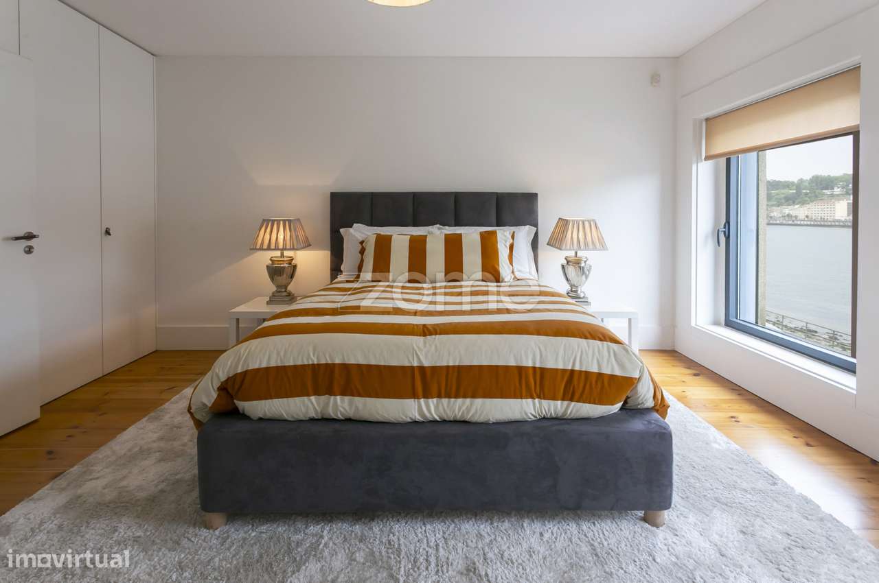 APARTAMENTO T1 DUPLEX NA "DESTILARIA" - CAIS DO CAVACO, AFURADA - Grande imagem: 5/35