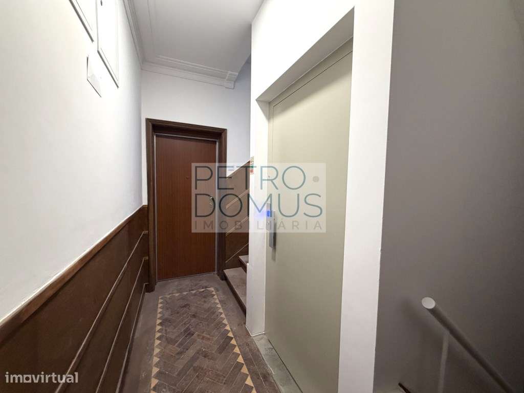 T2 TOTALMENTE REMODELADO EM CONDOMÍNIO COM PISCINA - PENHA DE FRANÇA-37