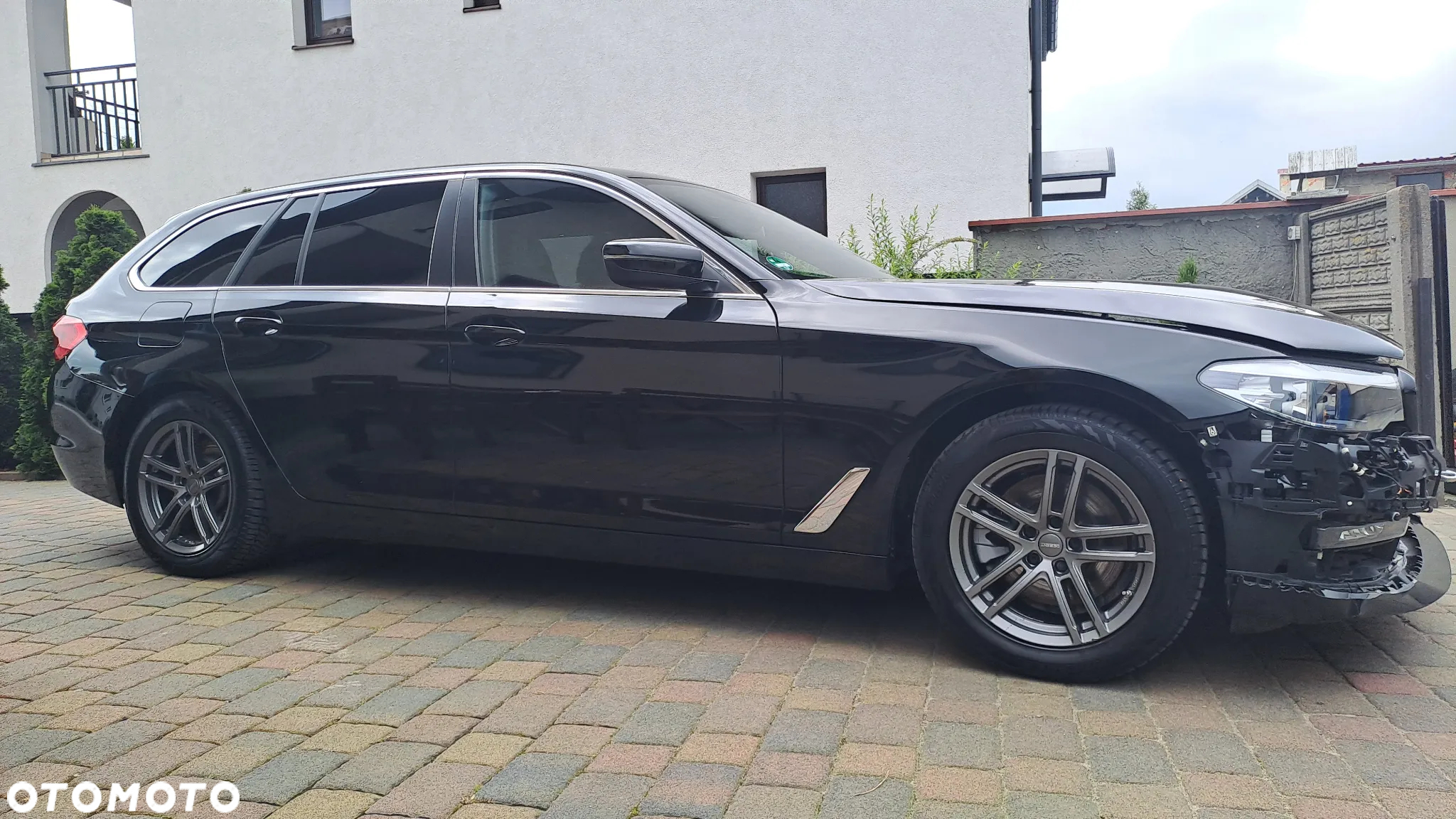 BMW Seria 5 520d xDrive Luxury Line sport - 31