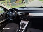 BMW Seria 3 316i - 13