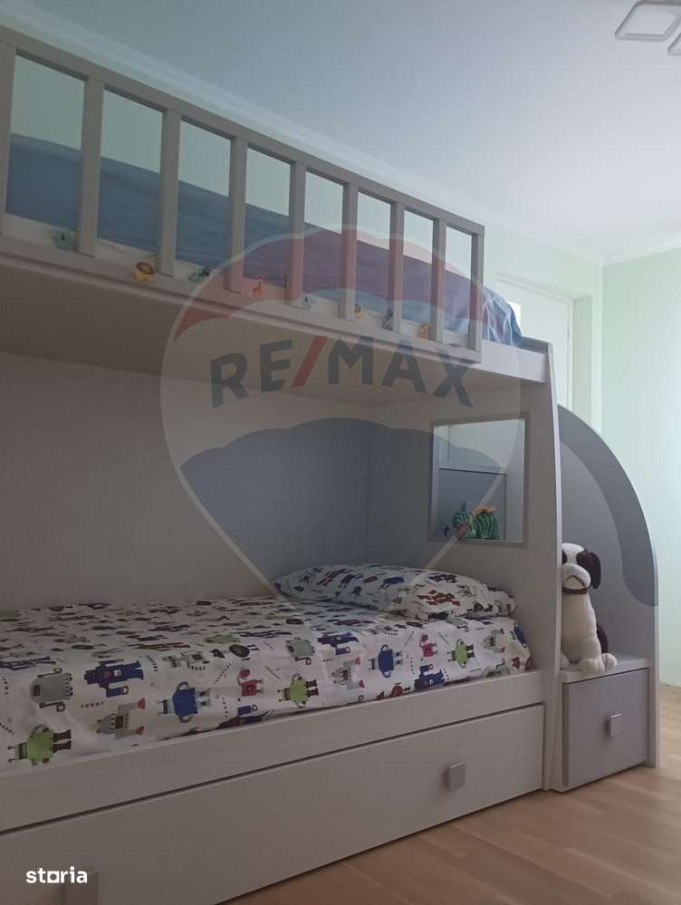 Casă / Vilă de vânzare pe str Mihai Pitei nr22 Radauti-11