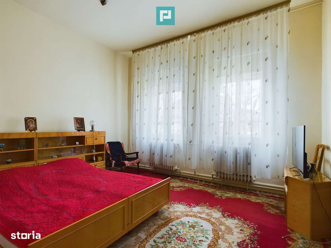 Casă individuală cu teren de 1100 mp și 3 apartamente în curte - Imagine principală: 4/20