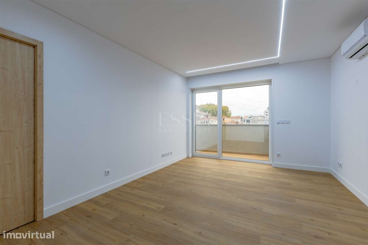 T2 com Terraço Centro Baixa Porto | T2 Faria Guimarães | T2 City On-3