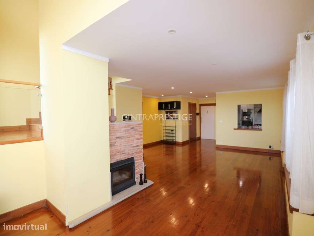 Moradia T3 com Jardim e Garagem na Quinta Verde - Nafarros, Sintra.-7