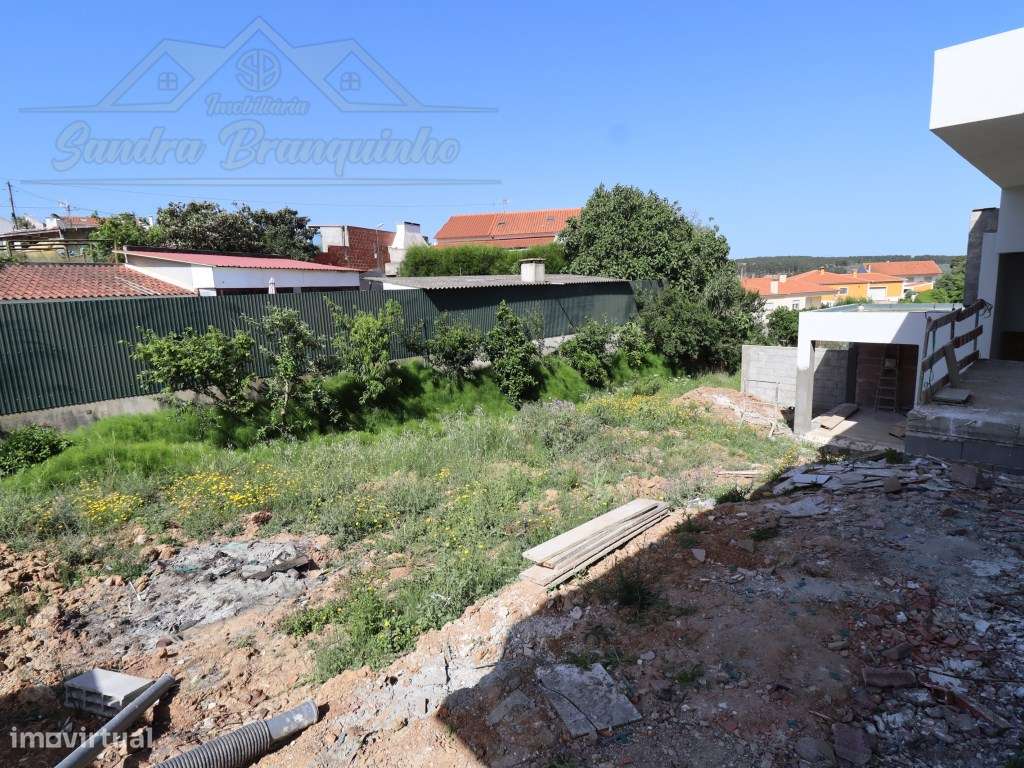 Moradia T3 NOVA estilo CONTEMPORÂNEO-44