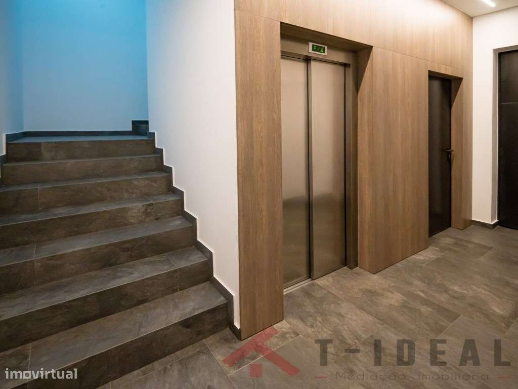 Apartamento T3 no Centro da Lourinhã-49