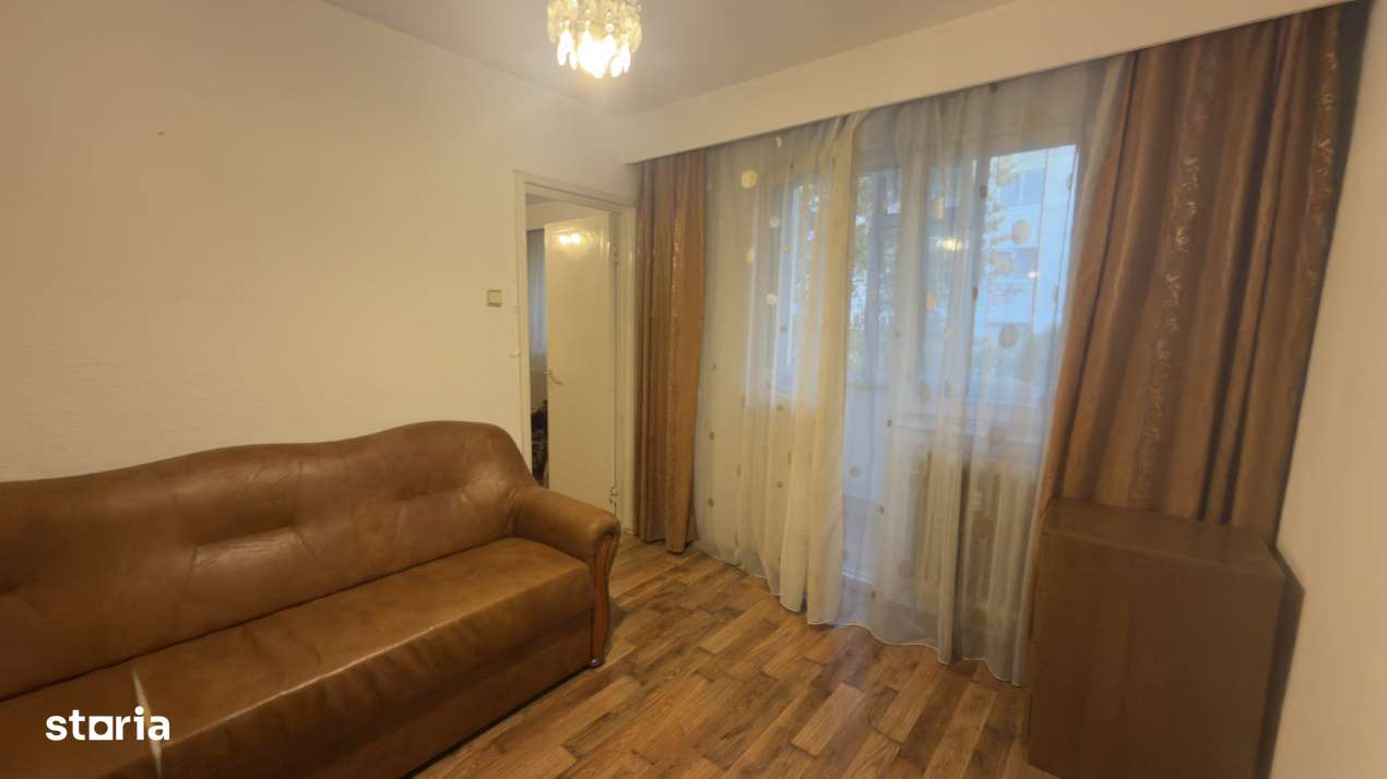 Apartament 2 camere Pitesti-cartier Banat etaj 2! - Imagine principală: 4/9